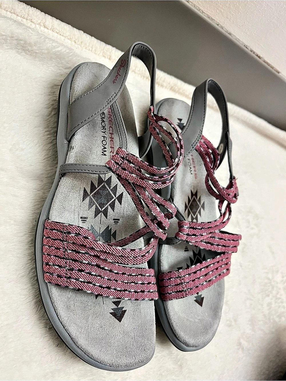 Skechers Reggae Strappy Sandals Gray & Pink Size 7 - Picture 5 of 12